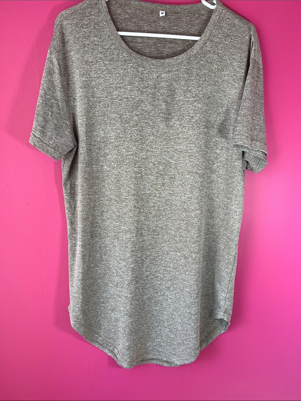 Men’s Heathered Tan Dressy Tee